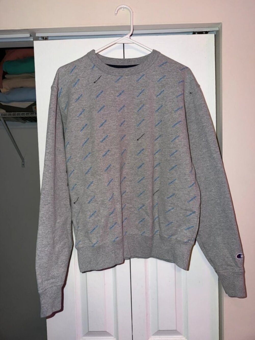 Gray Patterned Crewneck Sweatshirt Women’s M